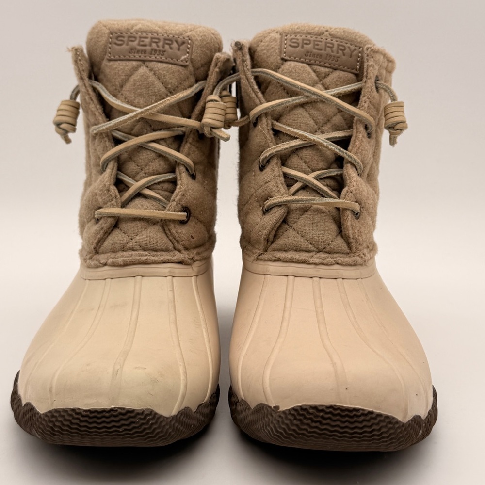 Sperry Womens 9M Saltwater Quilted Duck Boots Side Zip Lace Up Rain Winter Boots
